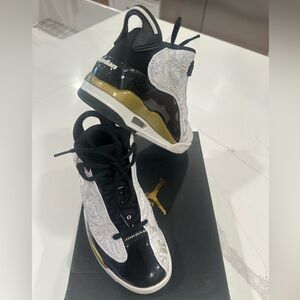Air Jordan Dub Zero Boys Black and Gold Sneakers
